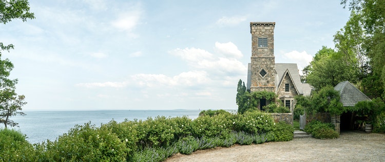 Seller Story: Beckett’s Castle – Cape Elizabeth, Maine